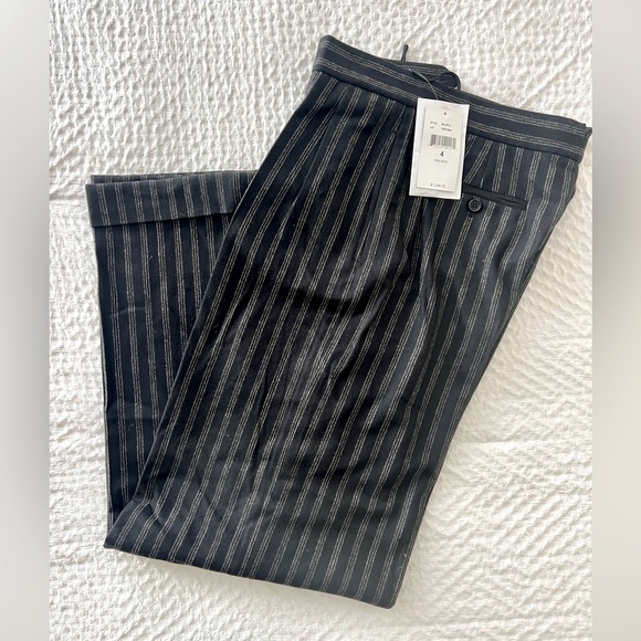 Ralph Lauren Purple Label 100% Wool Pinstripe wide leg pant. Size 4. - Picture 2 of 12